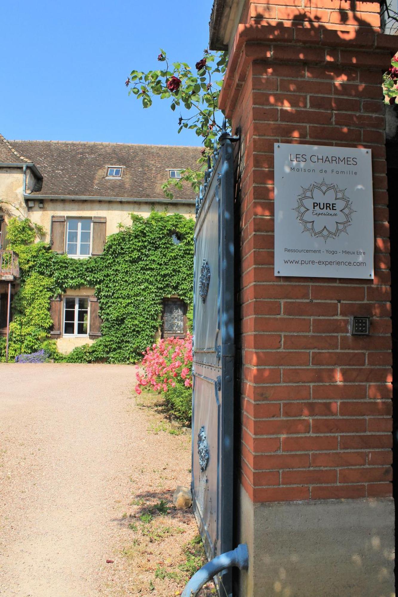 Les Charmes Hotel Jugy Exterior photo
